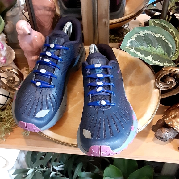 The North Face Shoes - The North Face CORVARA FASTFOAM Performance Sneaker Size 8.5
